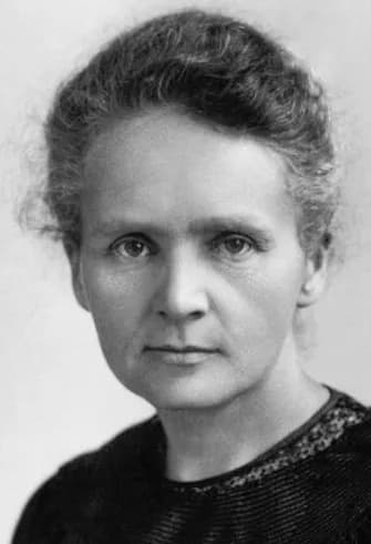 マリー・キュリーの肖像(Marie Curie (1900) (cropped)・出典: Wikimedia Commons・作者不明・Public domain)
