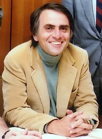 カール・セーガンの肖像(Carl Sagan Planetary Society・出典: Wikimedia Commons・NASA/JPL・Public domain)